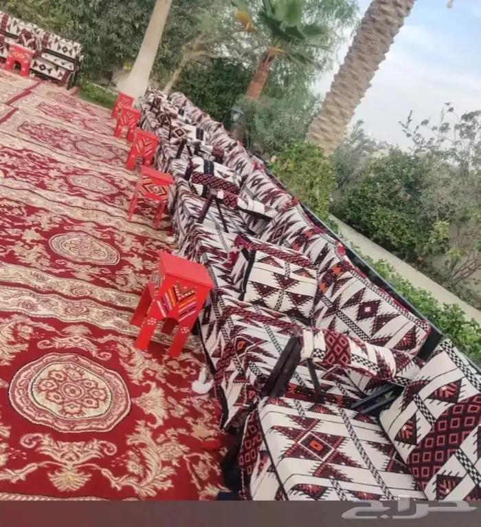 تاجير كنب تأجير كراسي وطاولات 4