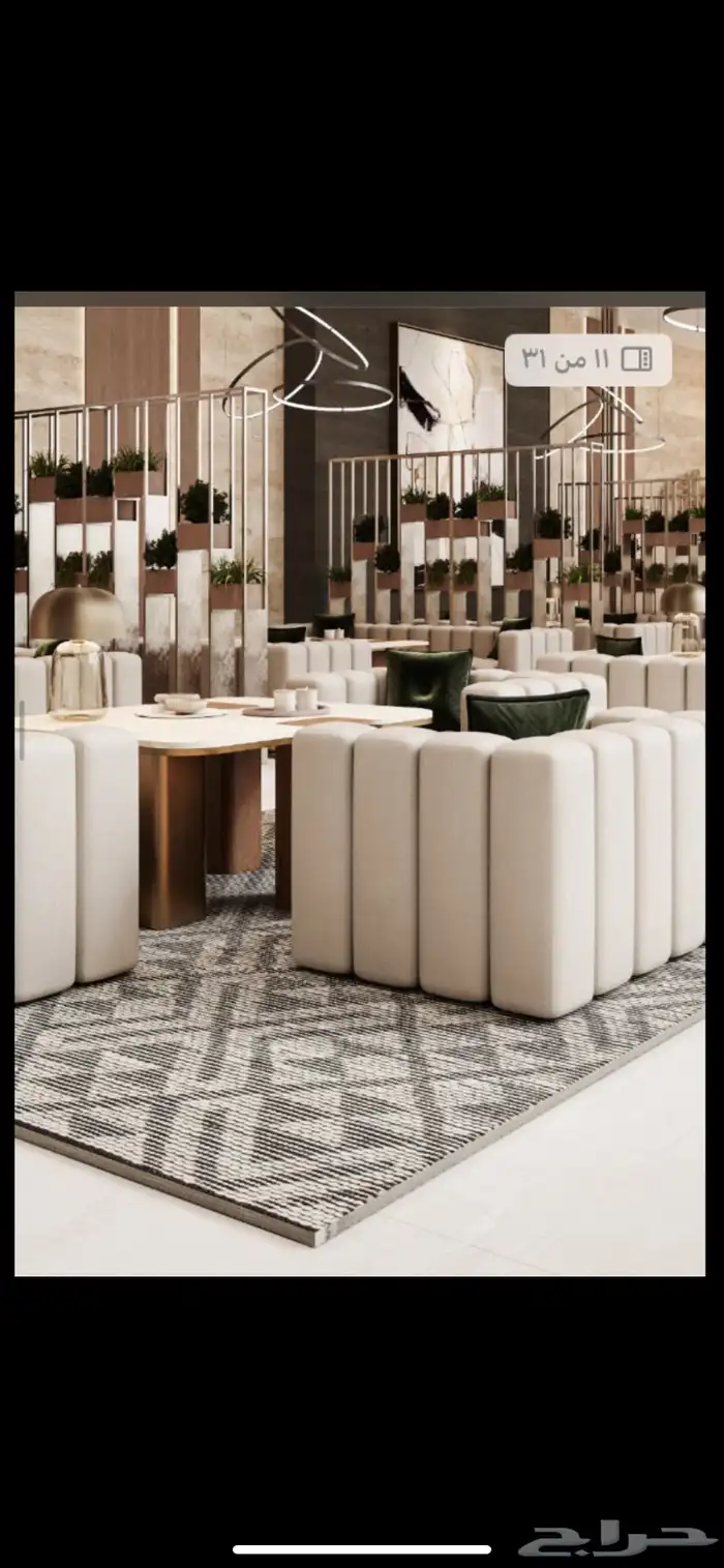 صاله واسعه ومؤثثه . مناسبه مطعم او كافيه فاخر 0