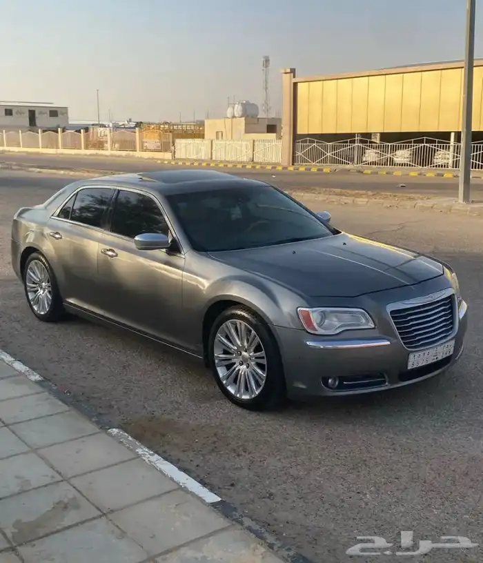 كرايسلر C300 2012 للبيع 7