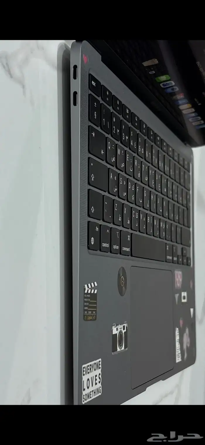 MacBook Air 2020 M1 with Touch ID   MacBook Air M1 (2020) مع 0