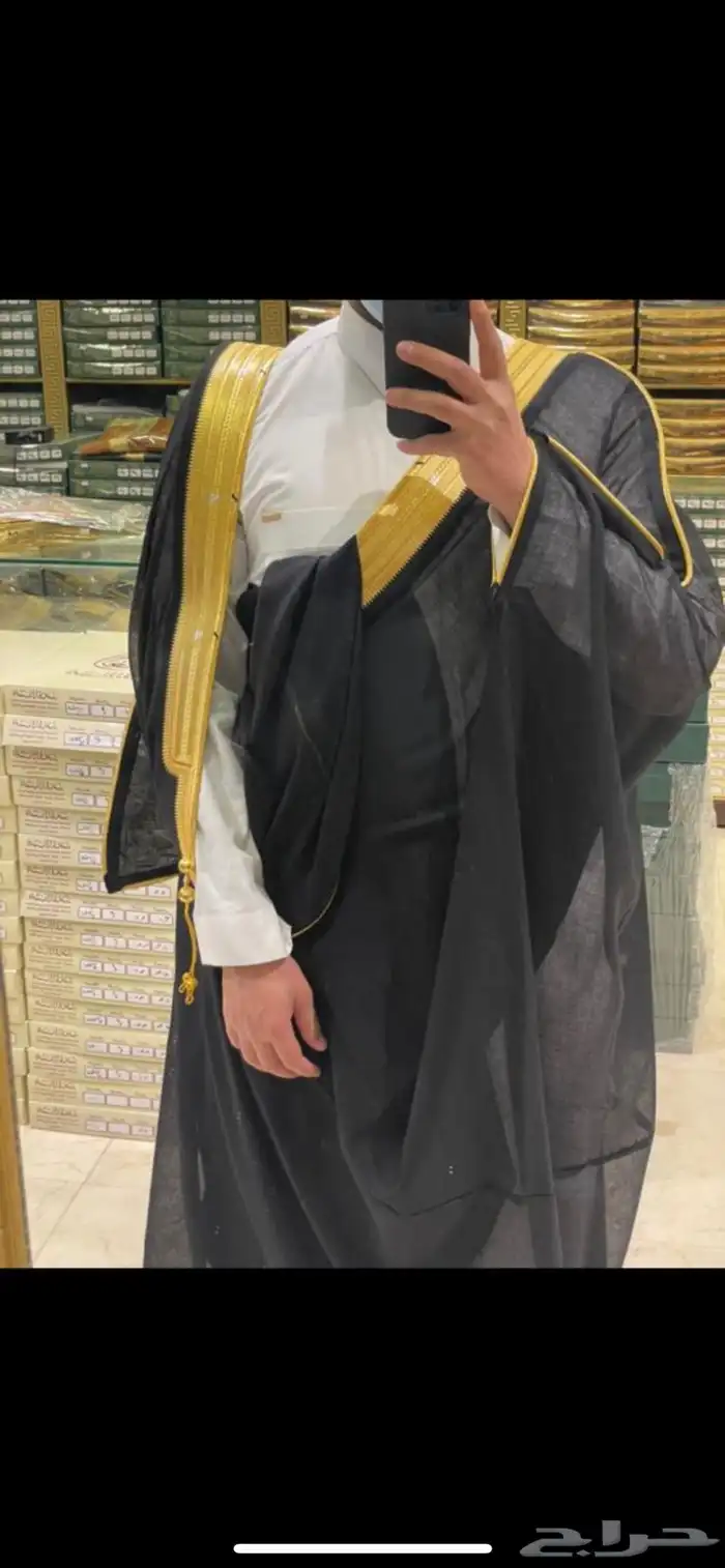 مشالح وبشوت فاخرة وصناديق ملكية 3