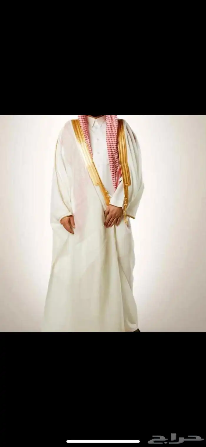 مشالح وبشوت فاخرة وصناديق ملكية 14