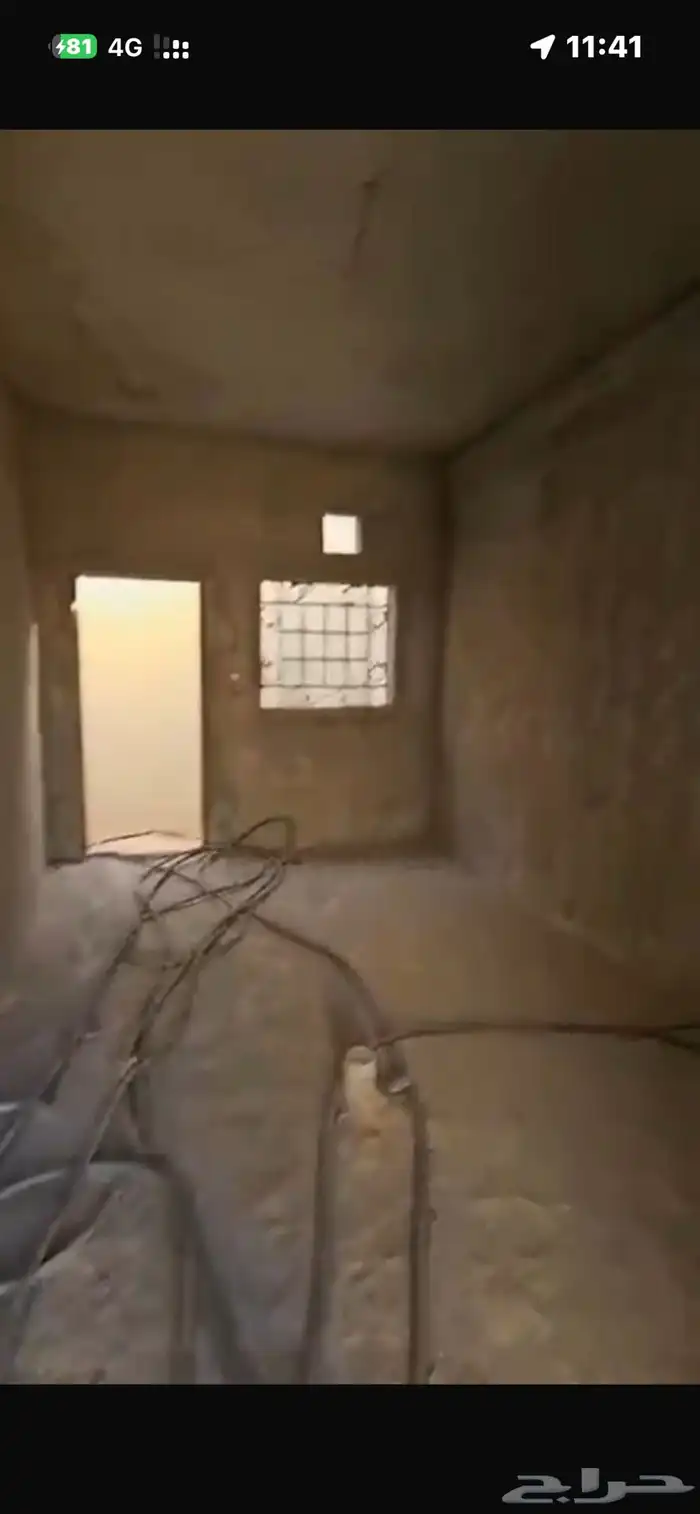استراحه للإيجار مساحه 2200 اربعه أقسام 5