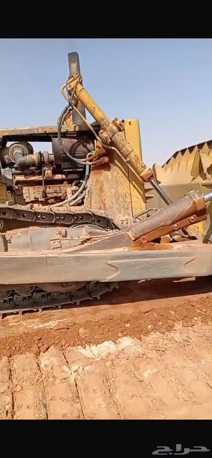 بلدوزر للبيع مقاس 375A 3