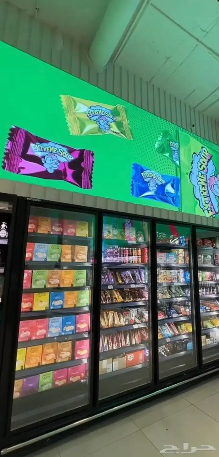 شاشات دعائية عملاقه 3