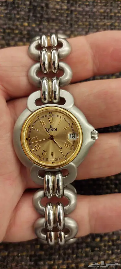ساعة جديدة فخمة نوع فندي Fendi ذهب و ستيل نسائية سويسرية index