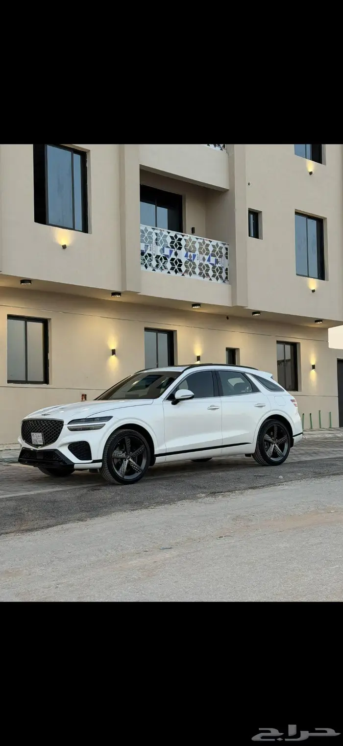 جنيسيس GV70 ( رويال ) V6 11
