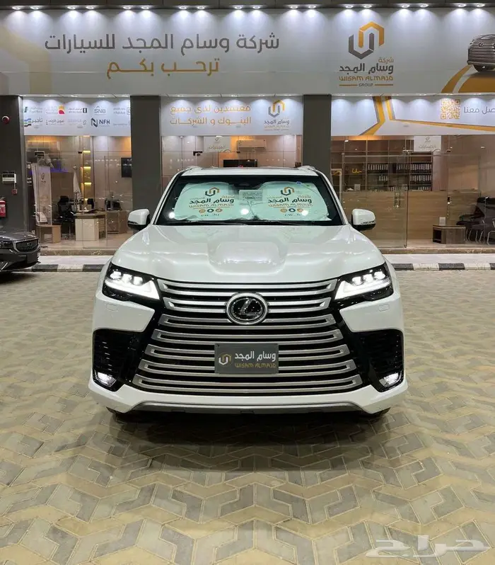 لكزس LX600 BB بنزين موديل 2025 سعودي ابيض داخلي جملي 2