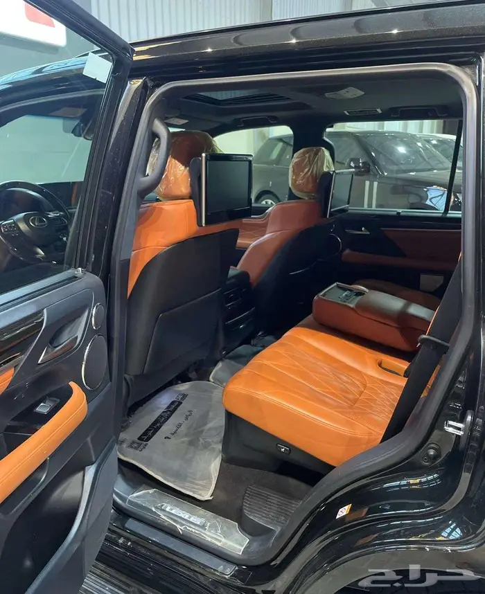 لكزس LX570 2019 9