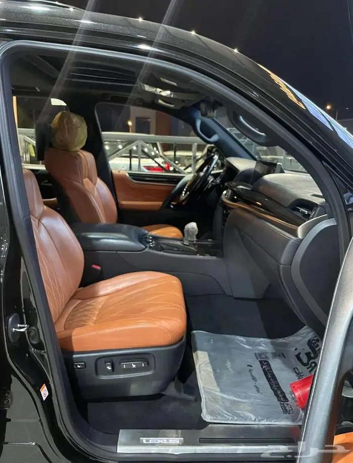 لكزس LX570 2019 5