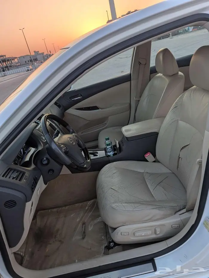 لكزس ES 350 موديل 2012   حالة ممتازة 9