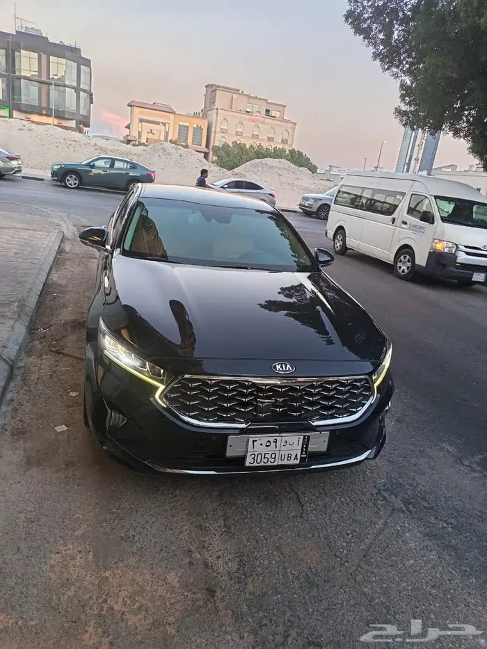 كيا كادينزا 3