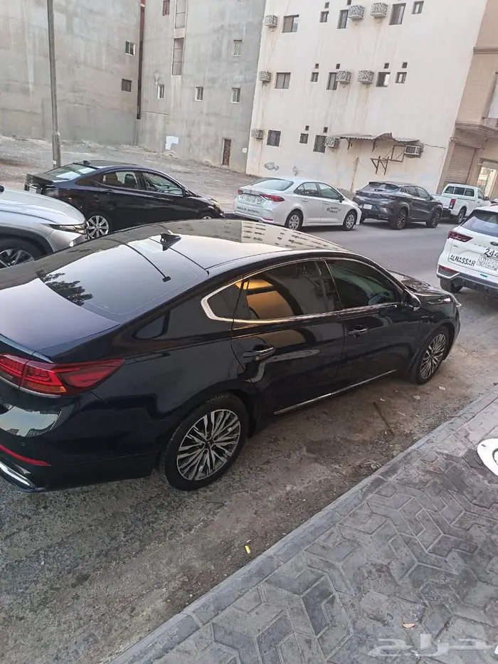 كيا كادينزا 10