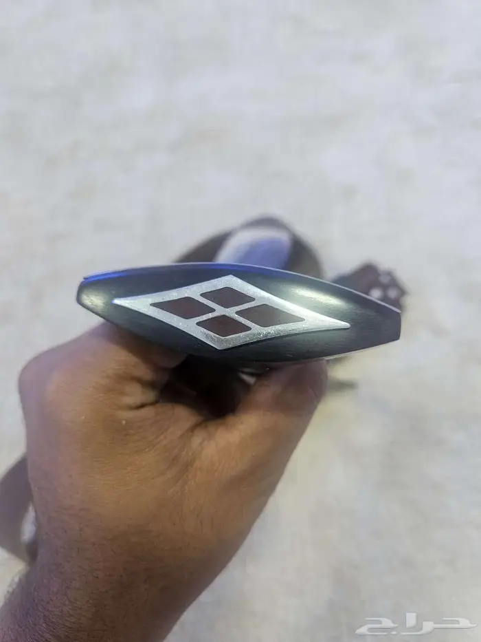 جنبيه سلتها قديمه حد موس تحلق 0