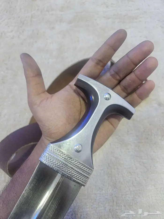 جنبيه سلتها قديمه حد موس تحلق 3