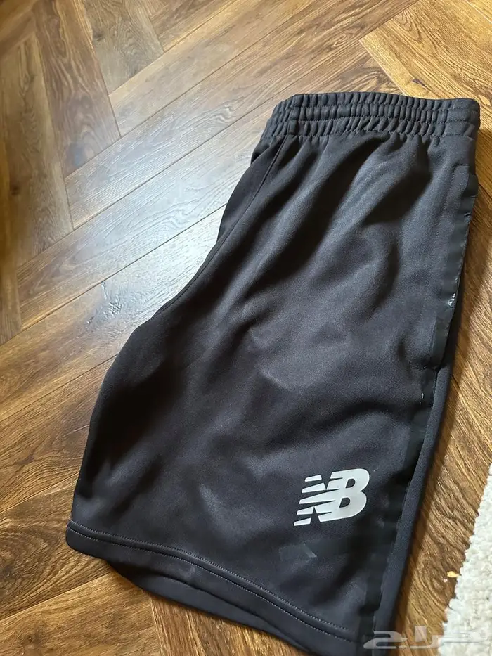 شورت نيو بلانس مقاس سمول 2