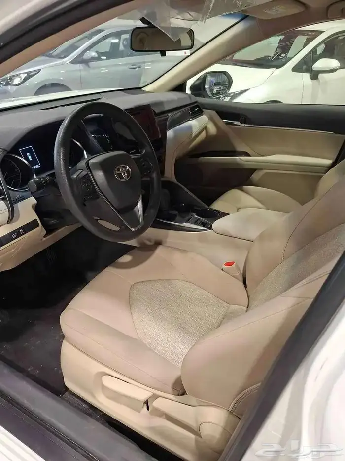 تويوتا كامري 2022 استاندر مستعمل خليجي 6