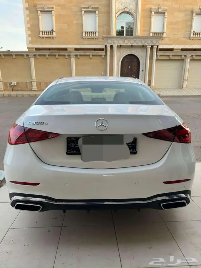 مرسيدس C300e 2023 شبه جديد 0