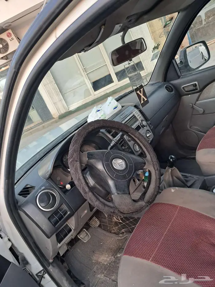 Mazda pickup 4
