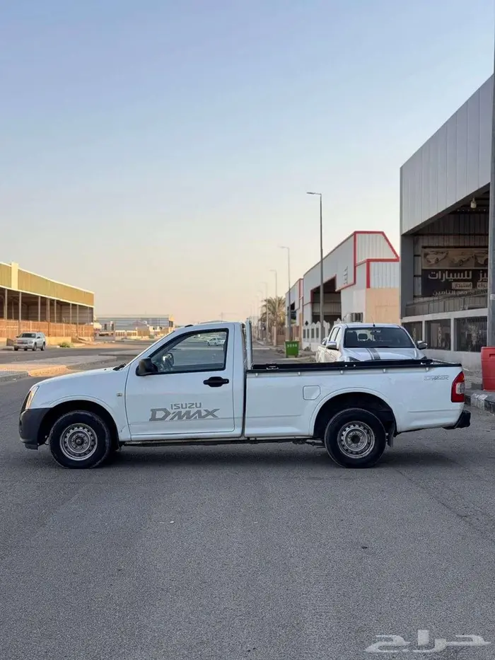 ايسوزو غمارة 2012 3