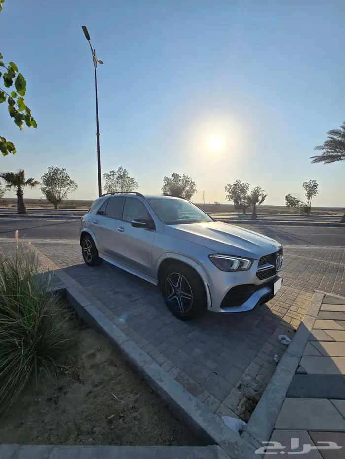 مرسيدس GLE 350 2023 اوتماتيك بنزين (وارد أمريكي) 11