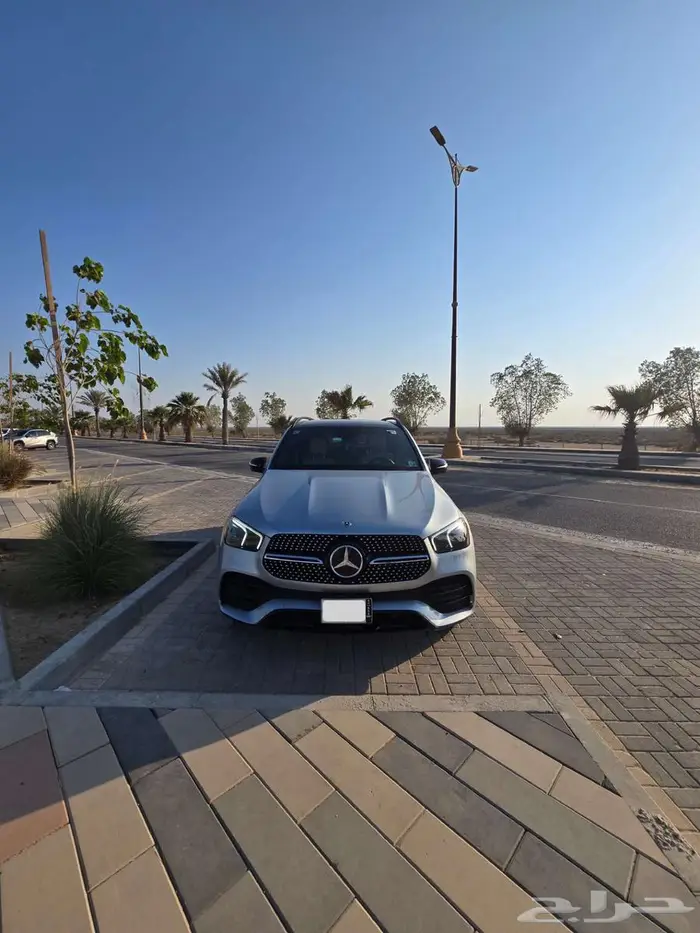 مرسيدس GLE 350 2023 اوتماتيك بنزين (وارد أمريكي) 2
