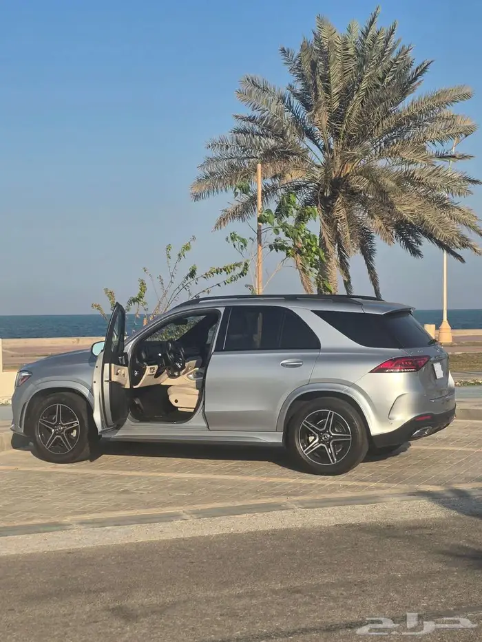 مرسيدس GLE 350 2023 اوتماتيك بنزين (وارد أمريكي) 9
