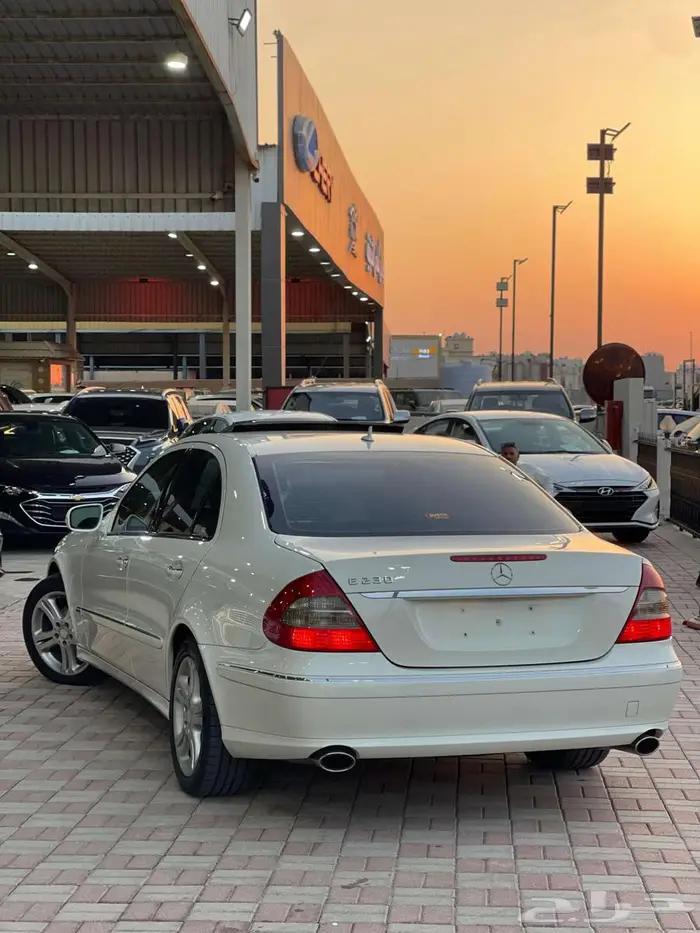 مرسيدس E250 2009 بدي وكالة 4