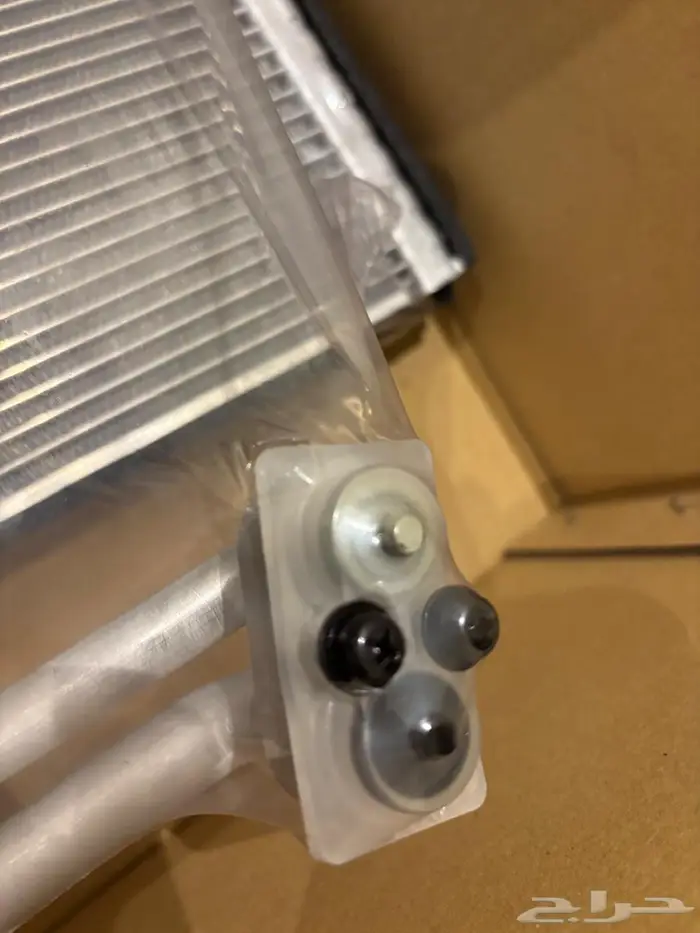 ثلاجه مكيف نيسان التيما 2014 1