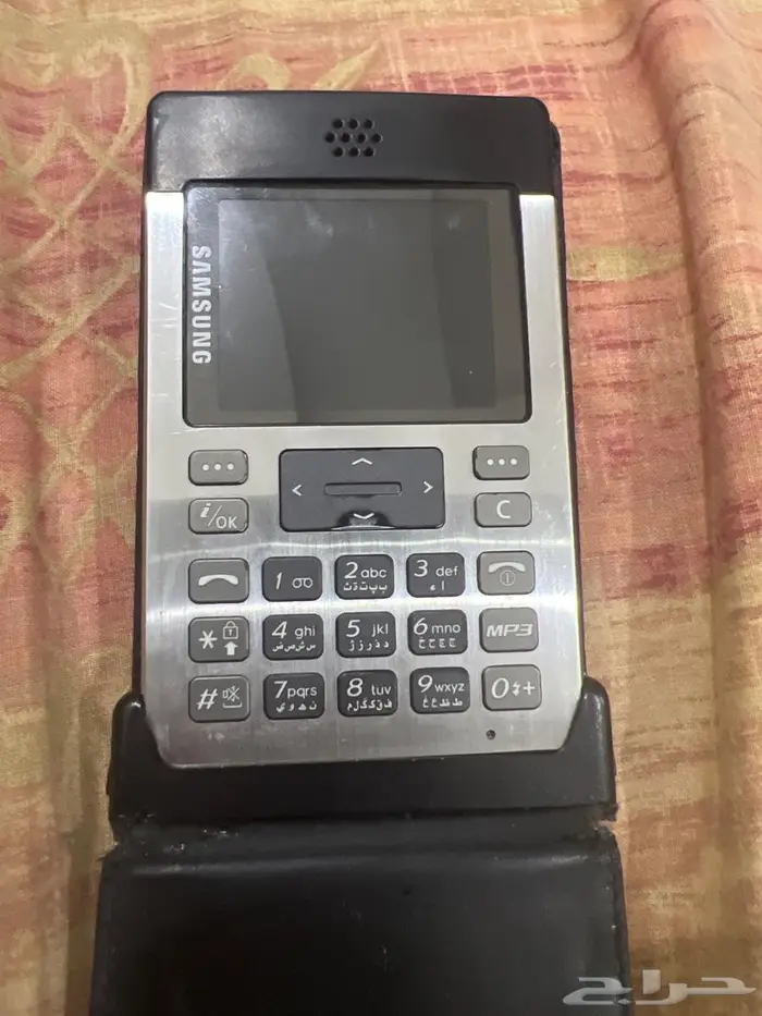 جهاز جوال سامسونج كوري نادر صغير للبيع 0