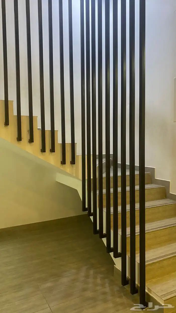 فله دبلكس شبه متصل في جوهرة طيبة تصميم ممتاز 3