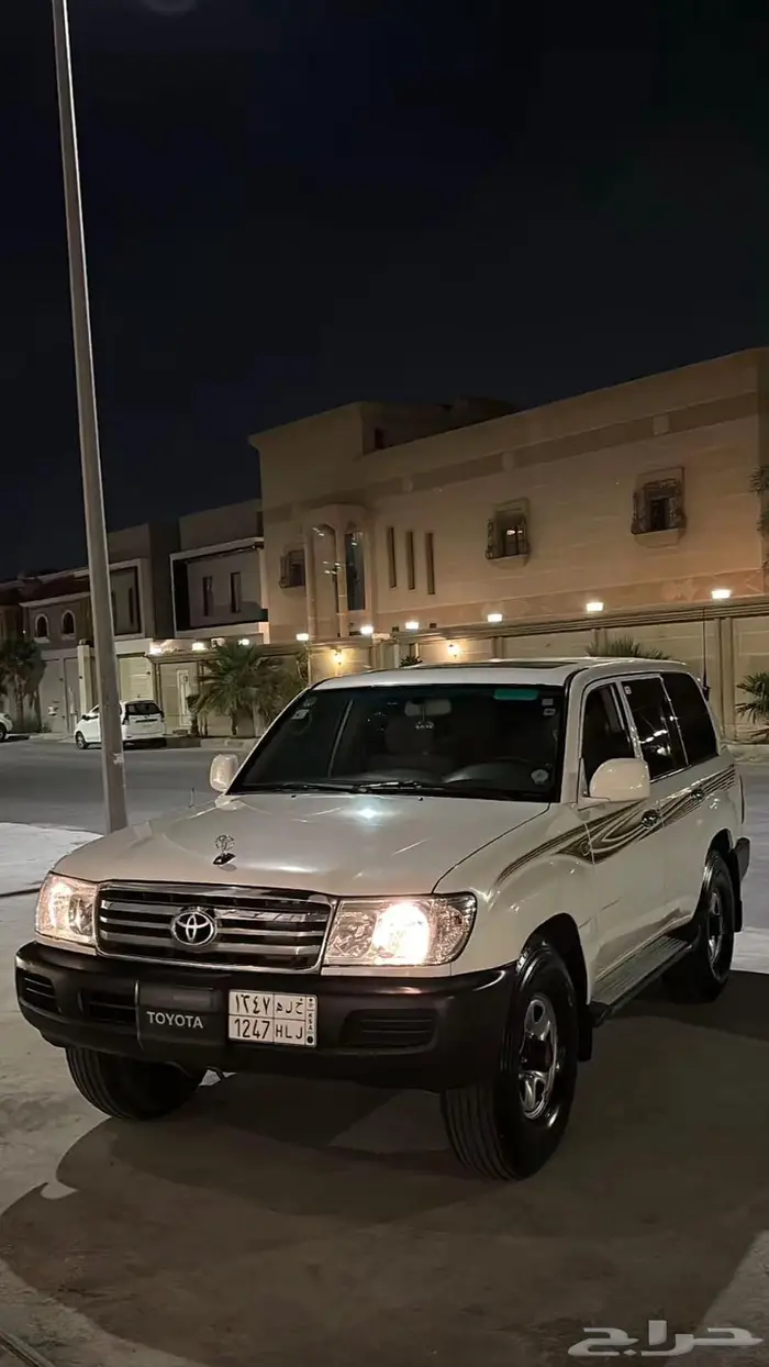 لاندكروزر 3