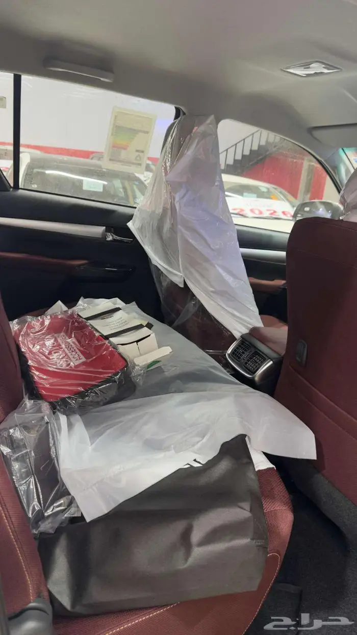 تويوتا هايلوكس غمارتين بنزين فل كامل 2025 سعودي 8