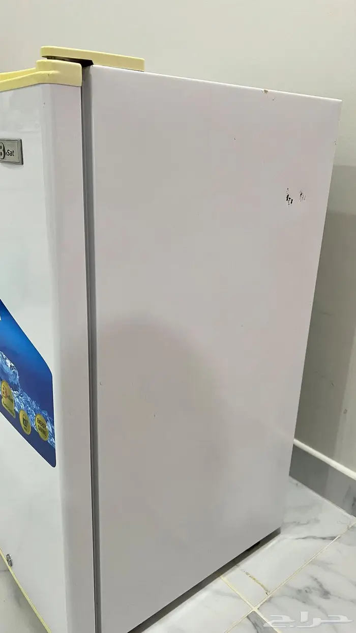 للبيع ثلاجة صغيرة 6
