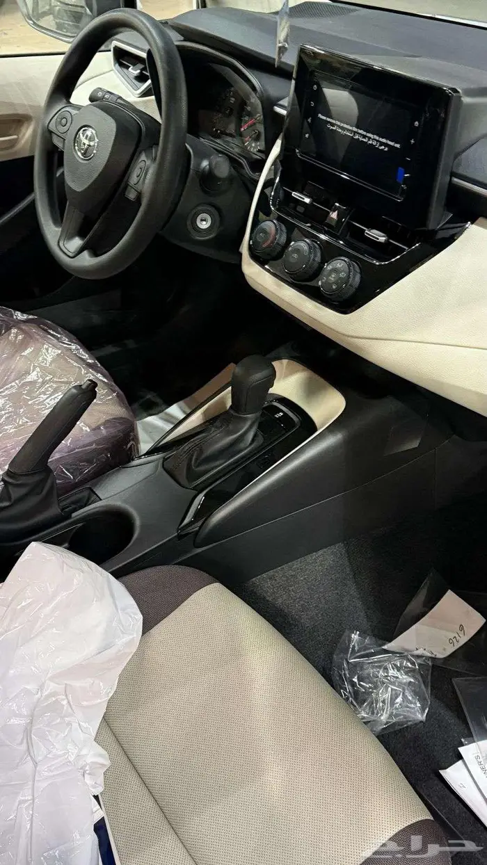 عرض خاص كورولا XLI 2.0 طيس بنزين 2025 5