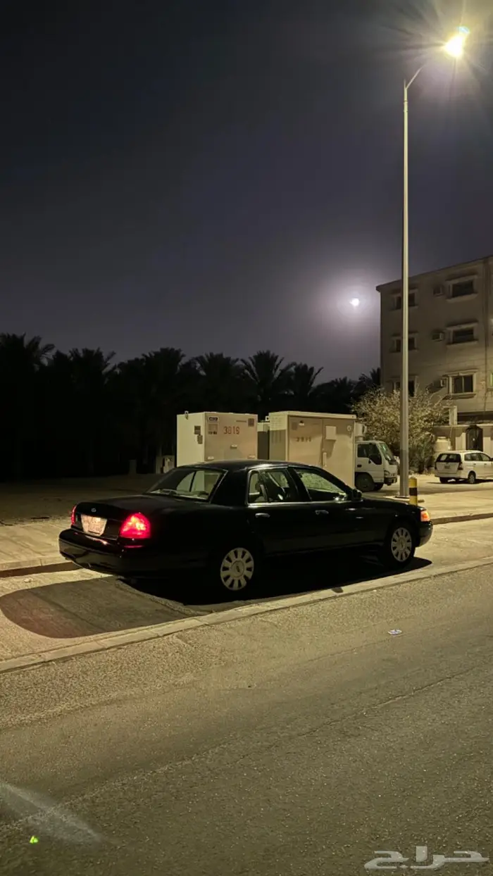 فورد بوليسي نظيف 2008 0