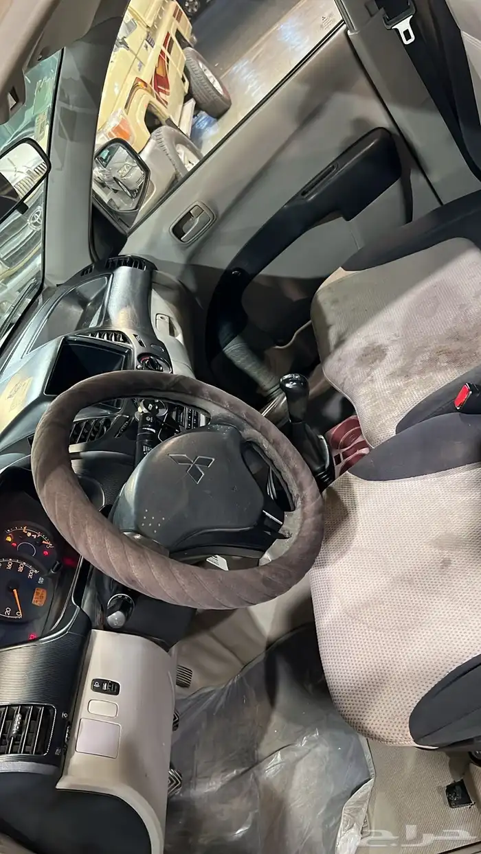 موستبيشي L200 3