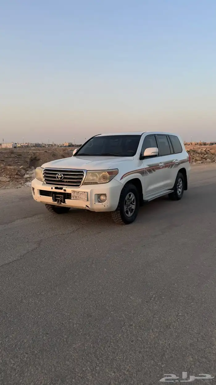 لاندكروزر 2013GXخليجي فل 8