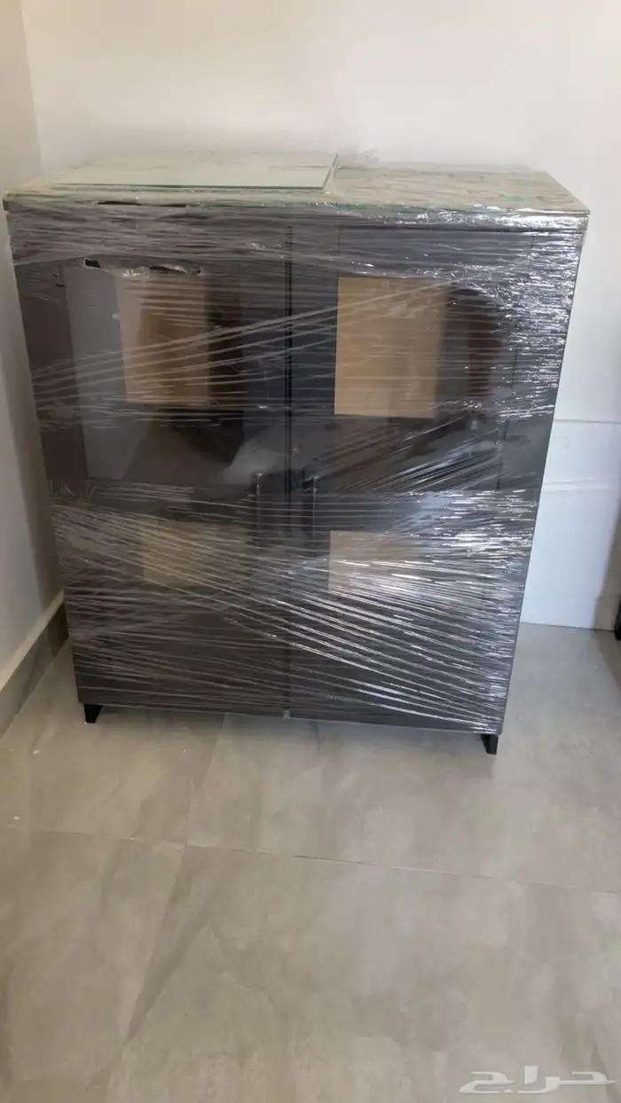 مجموعة طاولة تلفاز وطاولة قهوة وطاولة خدمات ودولاب قهوة نفس 7