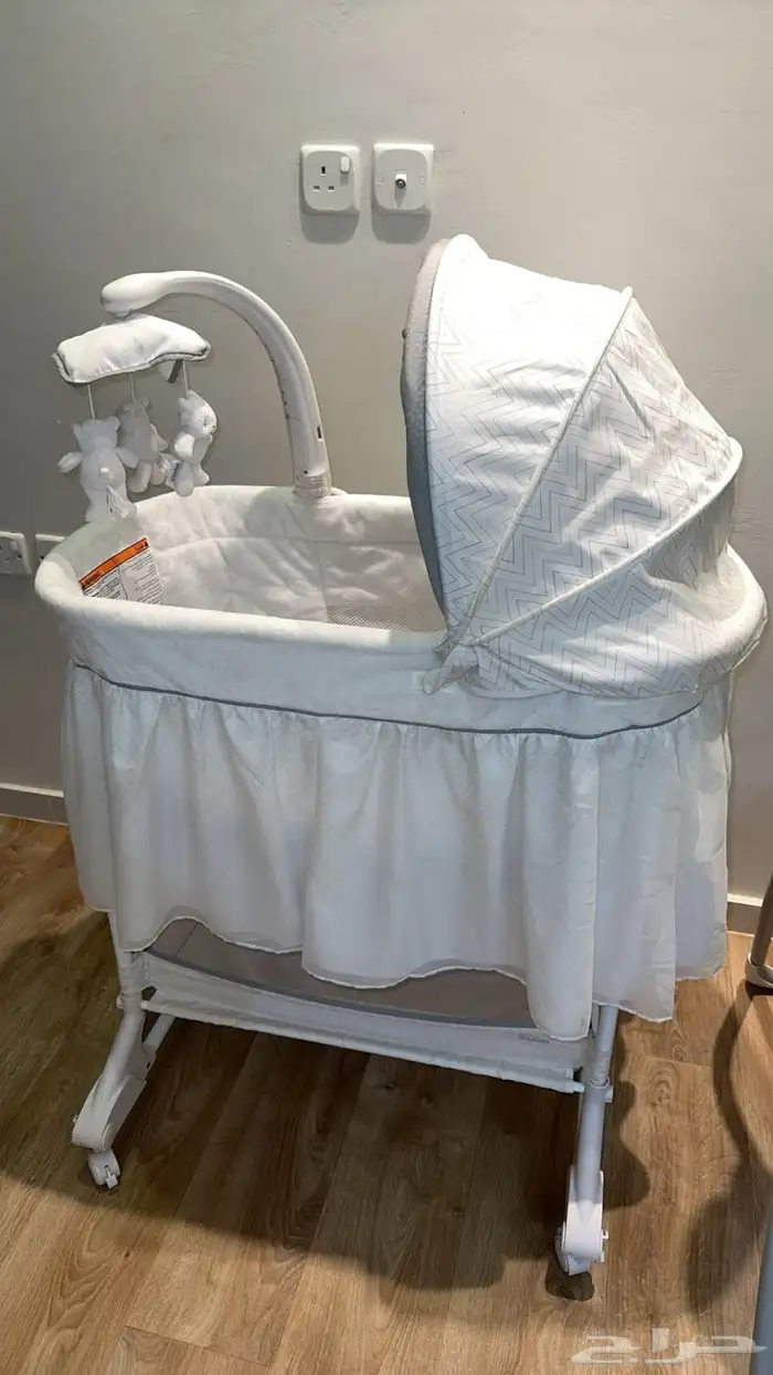 سرير مولود 0