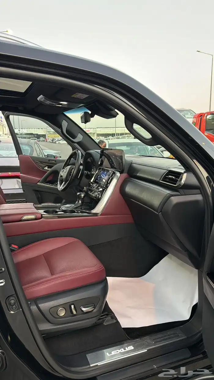 لكزس LX600 BB 2023 سعودي فل كامل 9