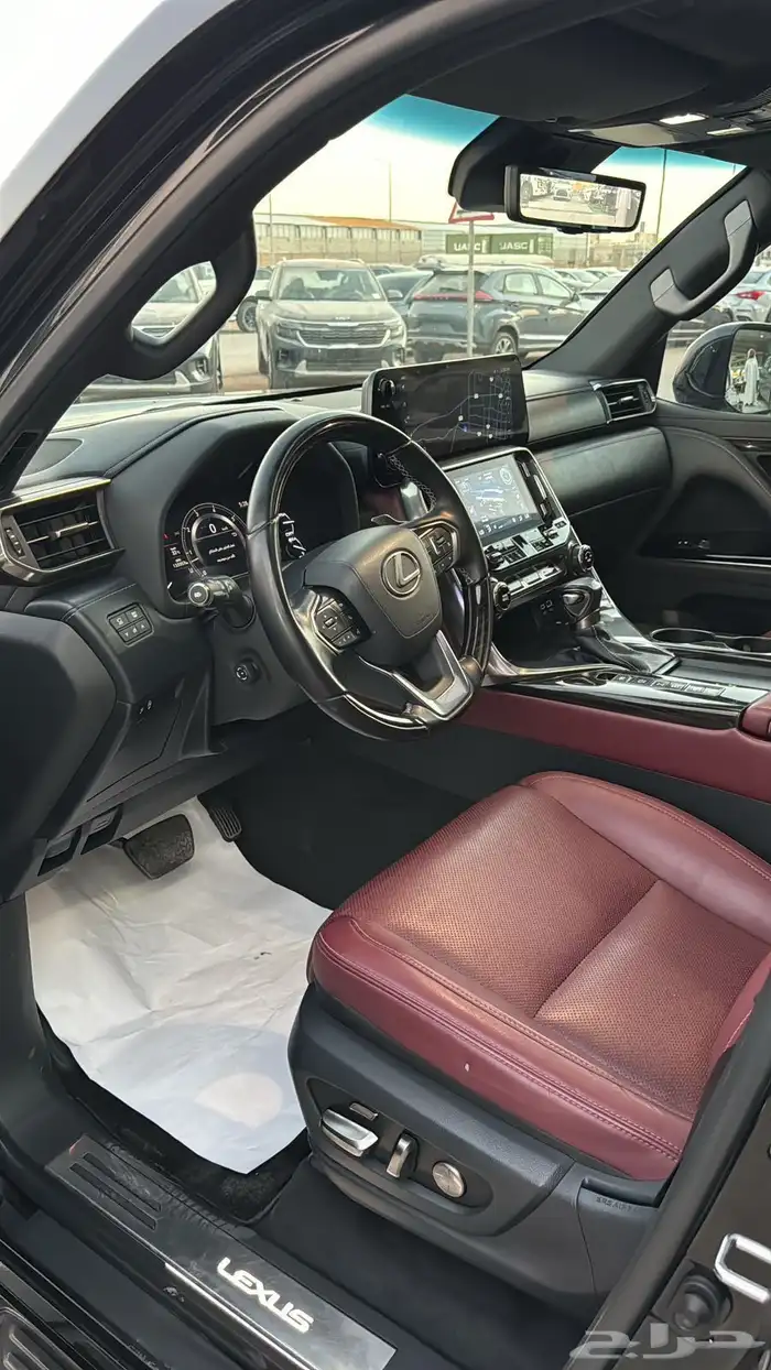 لكزس LX600 BB 2023 سعودي فل كامل 7