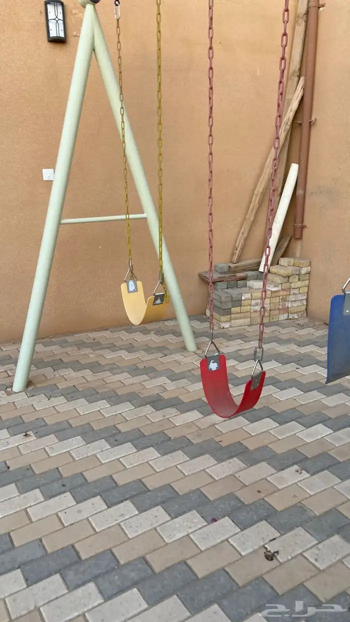 مرجيحه 3 كراسي. و زحليقه 3 امتار 4