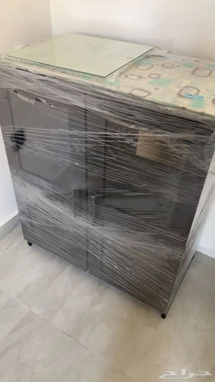 مجموعة طاولة تلفاز وطاولة قهوة وطاولة خدمات ودولاب قهوة نفس 6