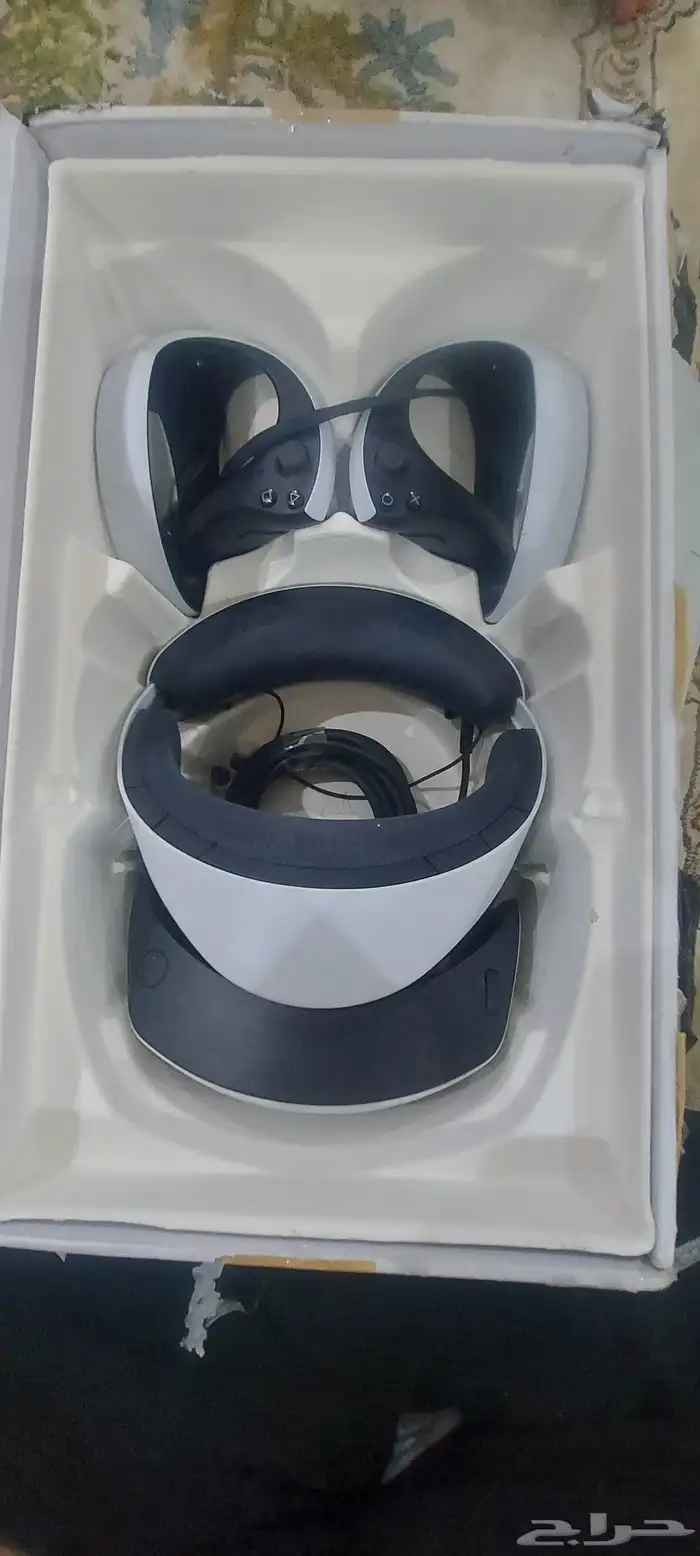 نظارة الواقع الافتراضي VR2 خربانه مستعمله ماتعمل للبيع 1