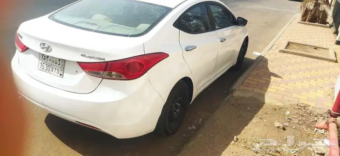 هونداي النترا موديل 2013 للبيع بجده 4