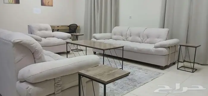 Reduction for moving furniture in excellent condition like n 49