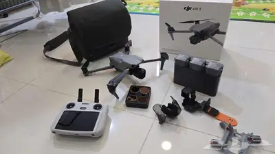 للبيع درون مستعملة DJI AIR 3 index