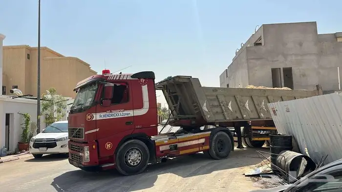 شيول للايجار توريد دفان كساره ترحيل مخلفات 2