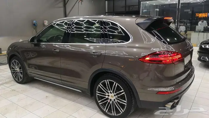 جيب بورش كيان S 16
